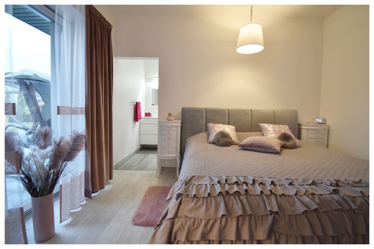 sypialnia-z-łazienką